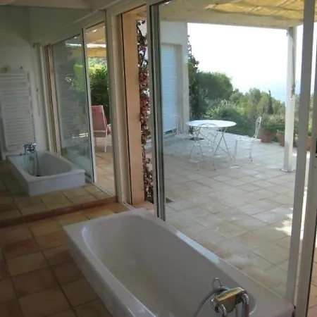 House Situation Exeptionnelle Hébergement de vacances *