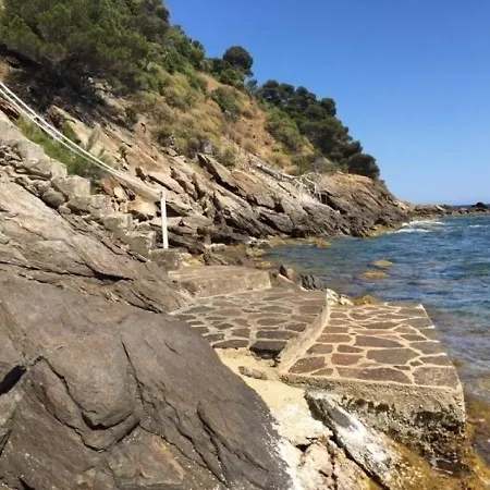 House Situation Exeptionnelle Hébergement de vacances Cavalaire-sur-Mer